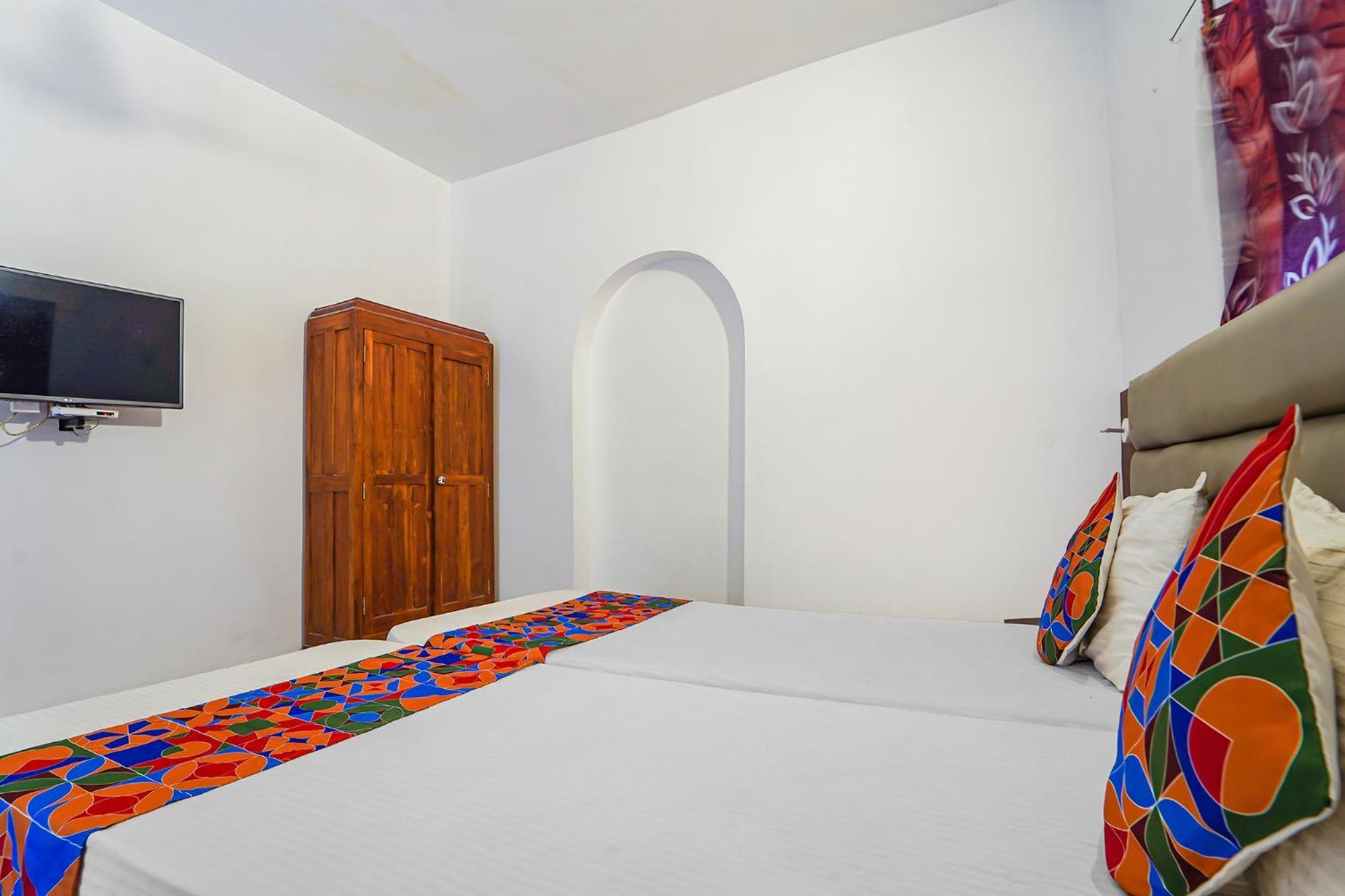 Fabexpress Le Aham Boutique - Auroville Beach - 600M Pondicherry Exterior photo