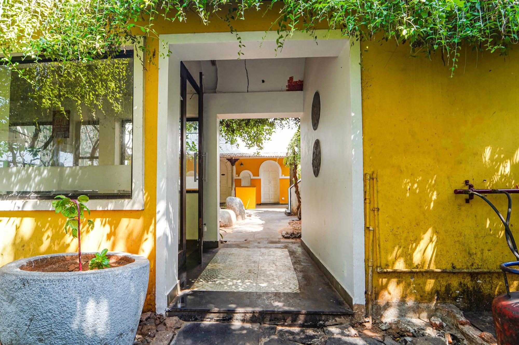 Fabexpress Le Aham Boutique - Auroville Beach - 600M Pondicherry Exterior photo